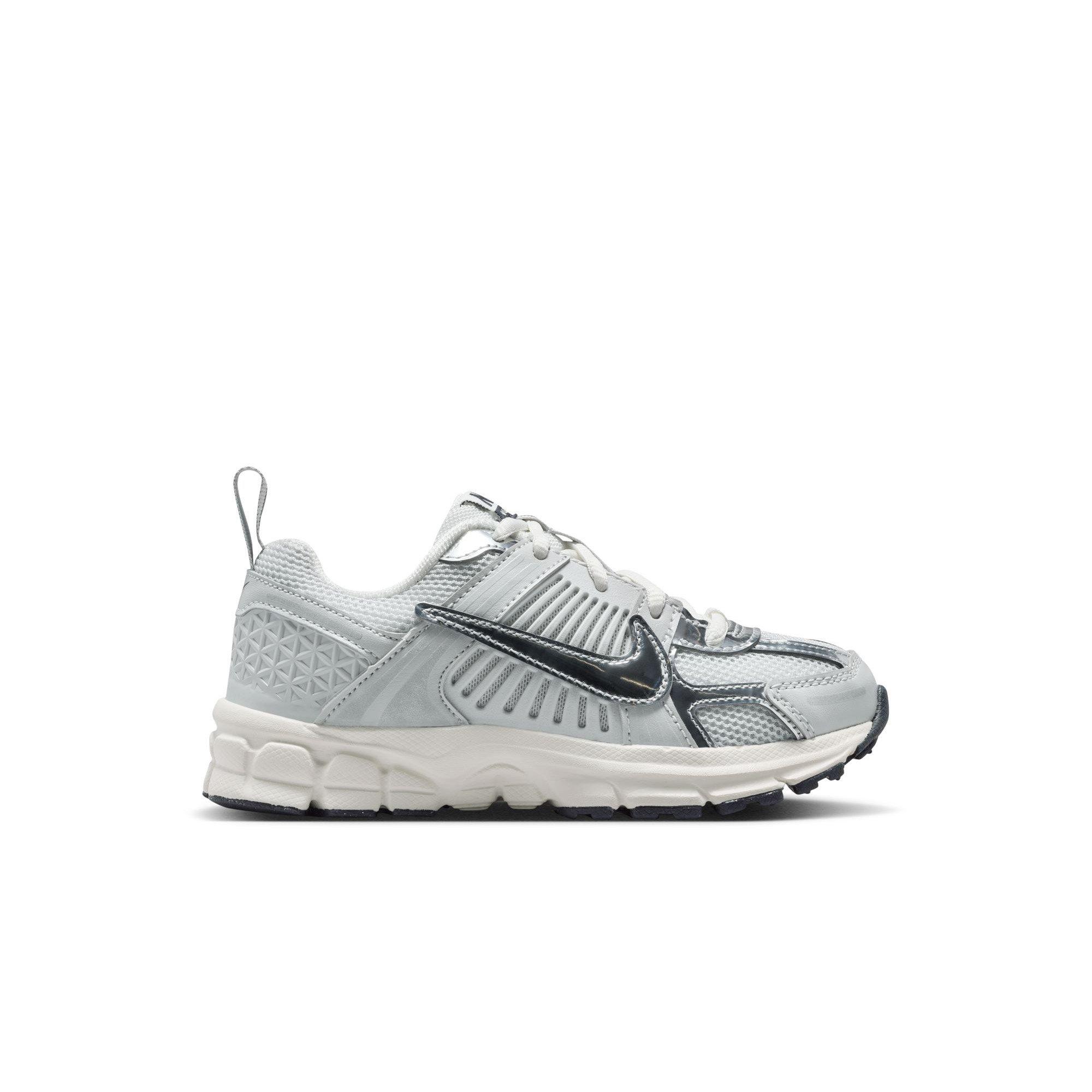 Nike Vomero 5 "Photon Dust/Chrome/Gridiron/Sail" Preschool Boys' Shoe - GREY/WHITE